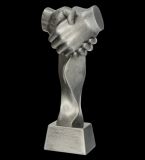 Statuetka odlewana - uścisk dłoni
