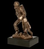 Statuetka odlewana - strażak